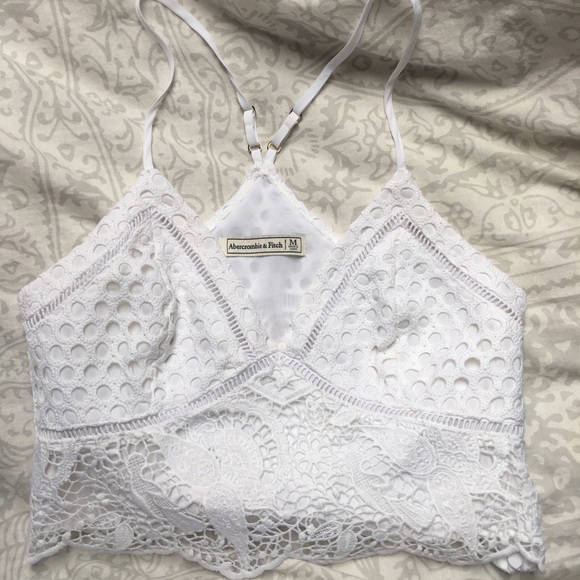 Abercrombie & Fitch Tops - crochet crop top